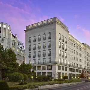 The Ritz-carlton, Hotel Budapest